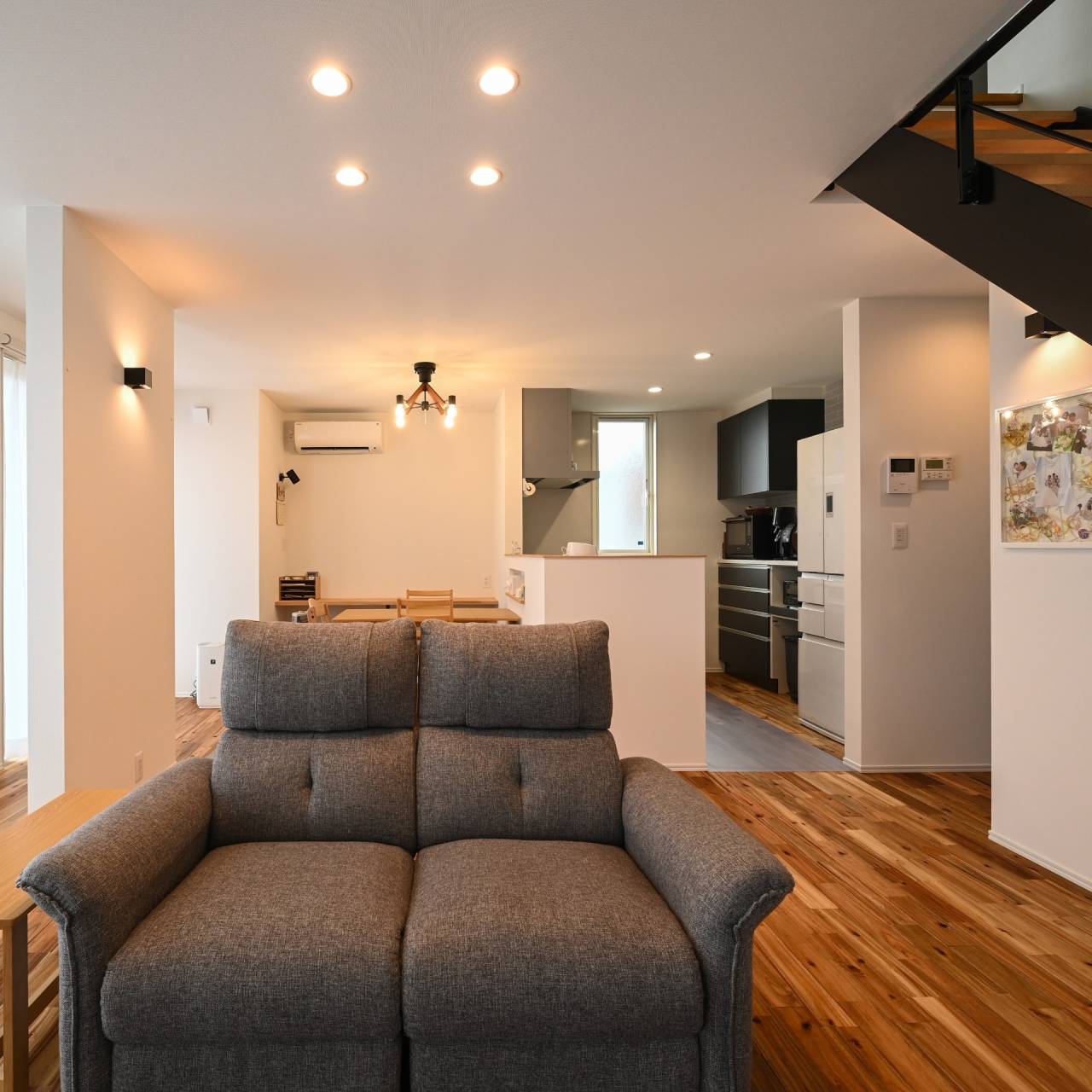 土間アトリエとえんがわの家